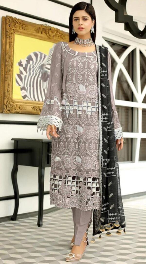 MOTIFZ 202 SERIES PAKISTANI SUITS CATALOGUE