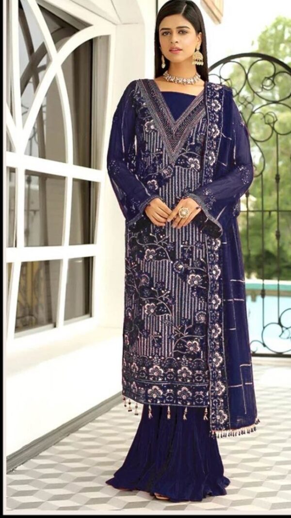 ZARQASH 3002 SERIES PAKISTANI SUITS BEST PRICE