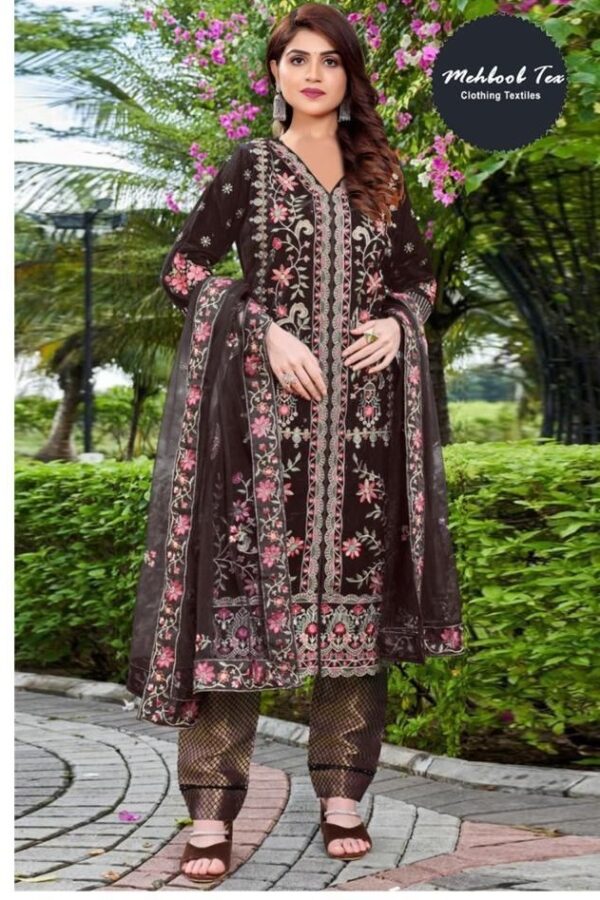 MEHBBOB TEX 1197 VELVET CATALOGUE PAKISTANI SUITS DESING