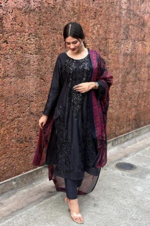 HAZRA DESIGNER HD 40 COTTON PAKISTANI SUITS IN SINGLE PIECE